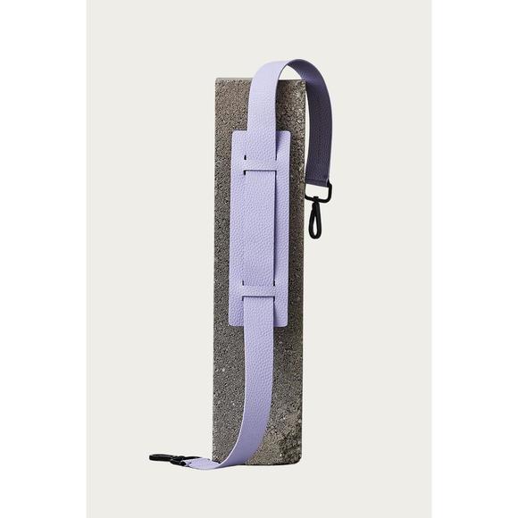 NEW AMPERSAND AS APOSTROPHE leather shoulder strap in lilac - Picture 1 of 4